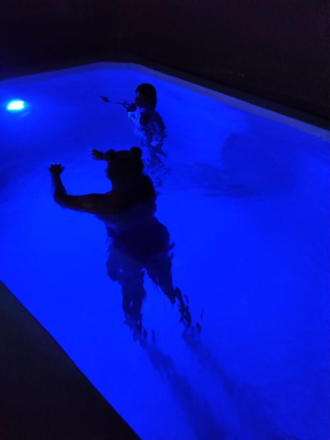 Paradise Villa Shared Onsite Private Pool Onsite Gym Ocho Rios Luaran gambar