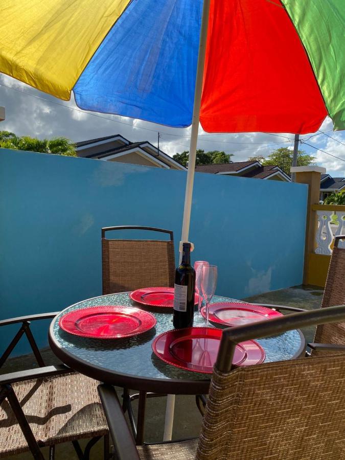 Paradise Villa Shared Onsite Private Pool Onsite Gym Ocho Rios Luaran gambar